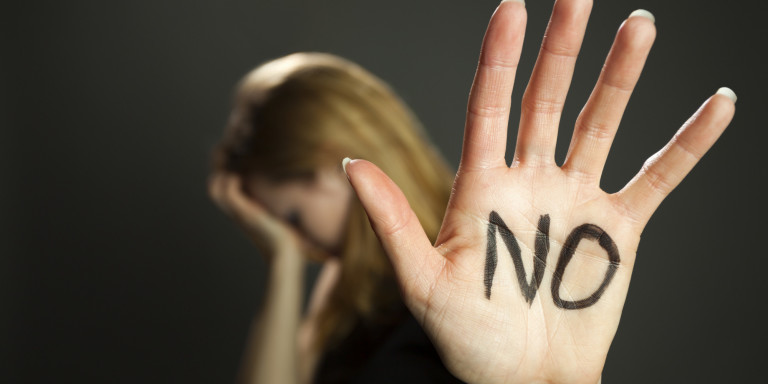 VIOLENZA DI GENERE: NUOVA LEGGE DEL MOVIMENTO 5 STELLE